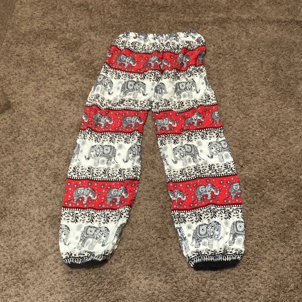 Elephant Print pants - Red and Gray